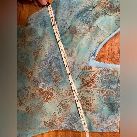 Beautiful Bohemian Design Dress - Picture 14 of 16